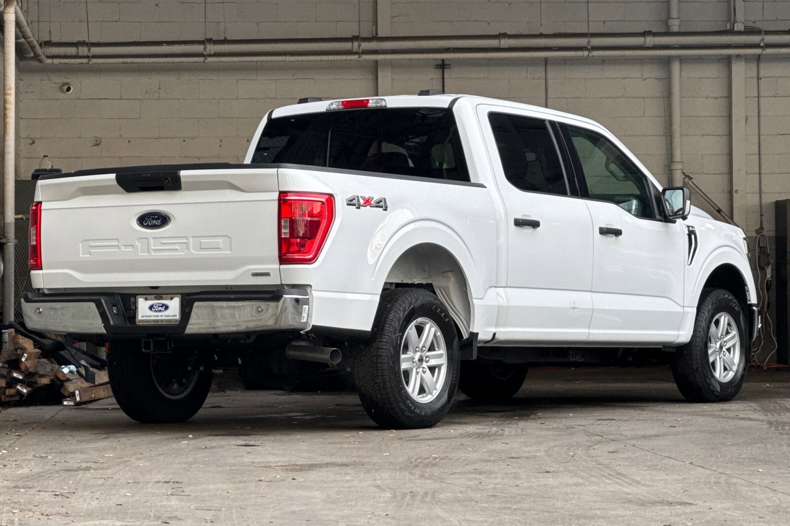 2023 Ford F-150 XLT photo 4