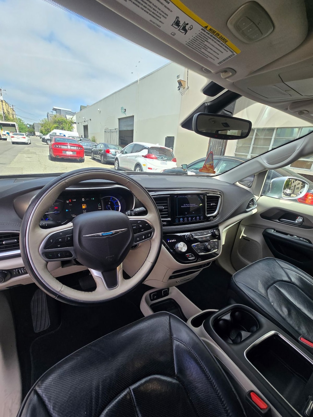 Used 2018 Chrysler Pacifica Hybrid Limited Minivan/Van