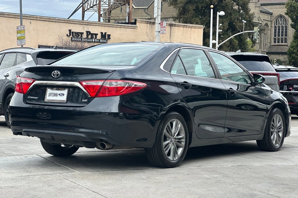 Used 2016 Toyota Camry Sedan