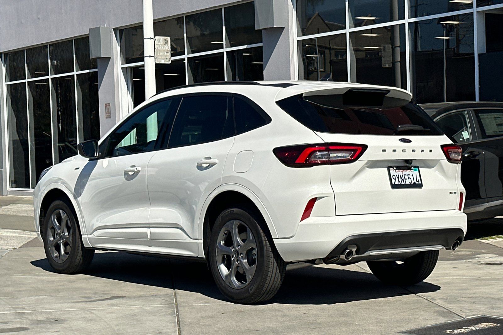 2024 Ford Escape ST-Line photo 5