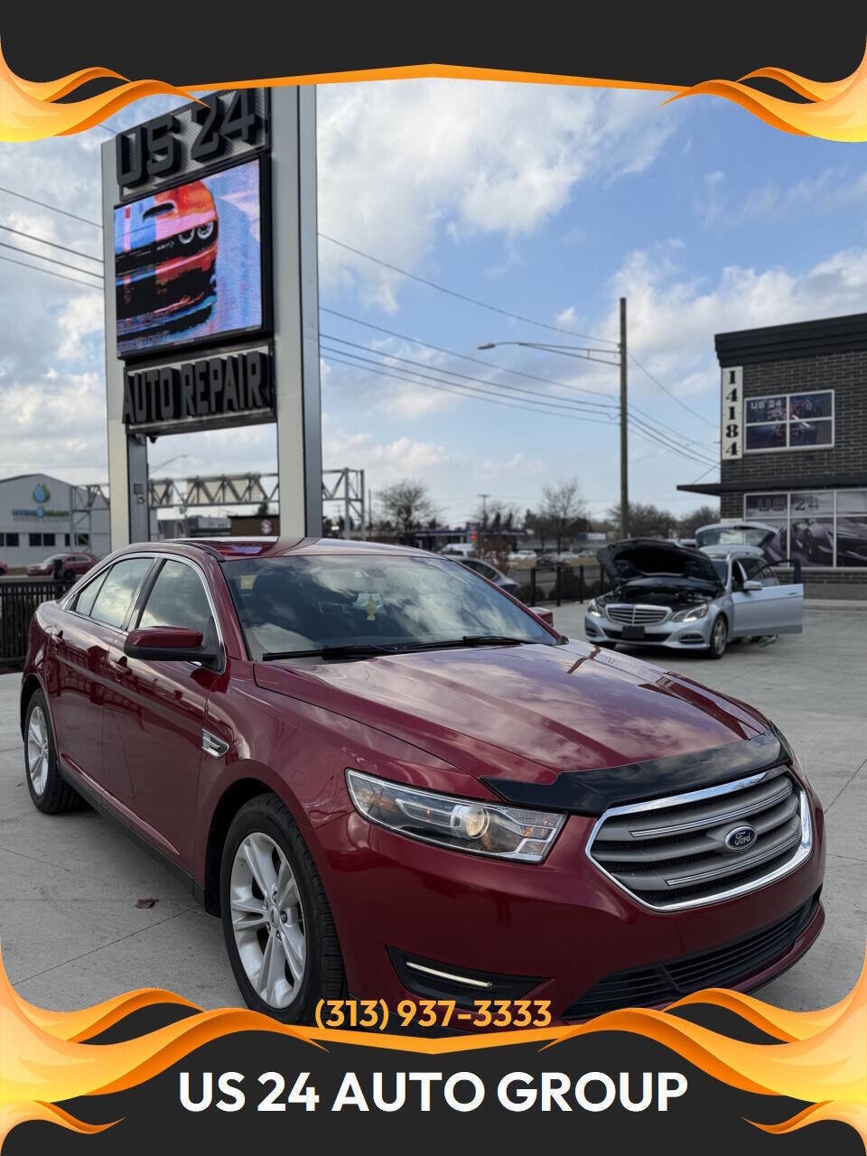 2016 Ford Taurus SEL AWD's photo
