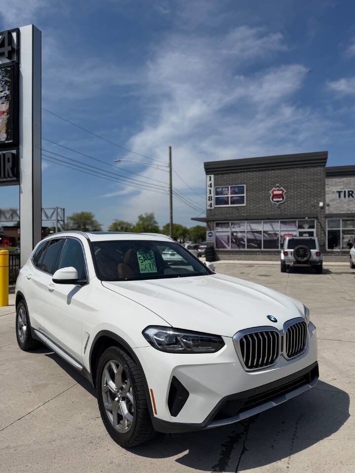 2022 BMW X3 xDrive30i's photo