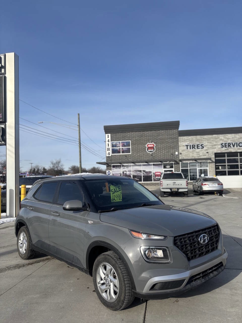 2022 Hyundai Venue SE