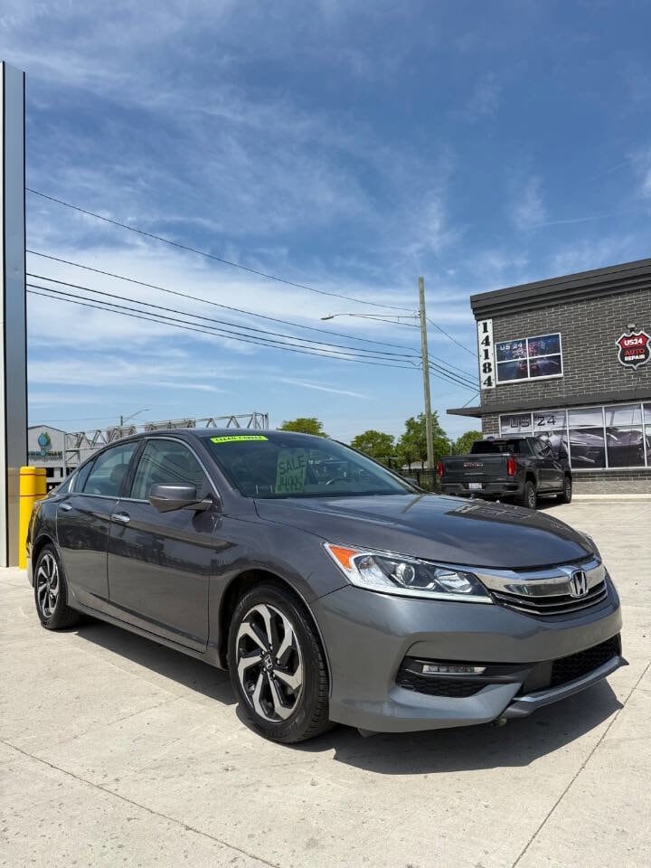 2017 Honda Accord EX-L V-6 Auto Navi w/Honda Sensing's photo