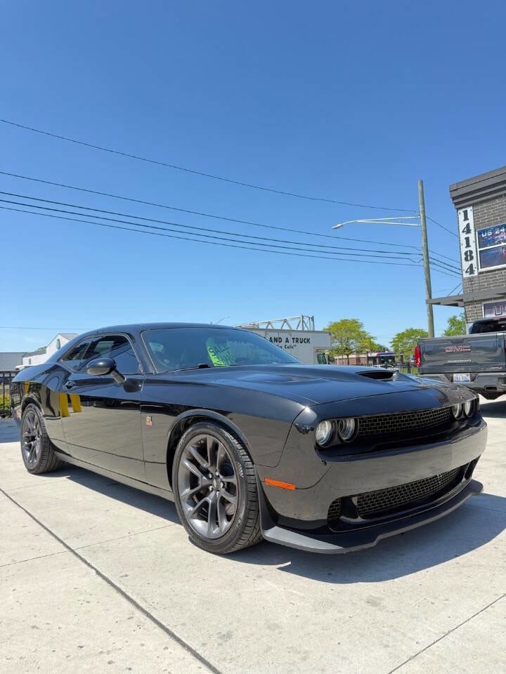 2020 Dodge Challenger R/T Scat Pack's photo