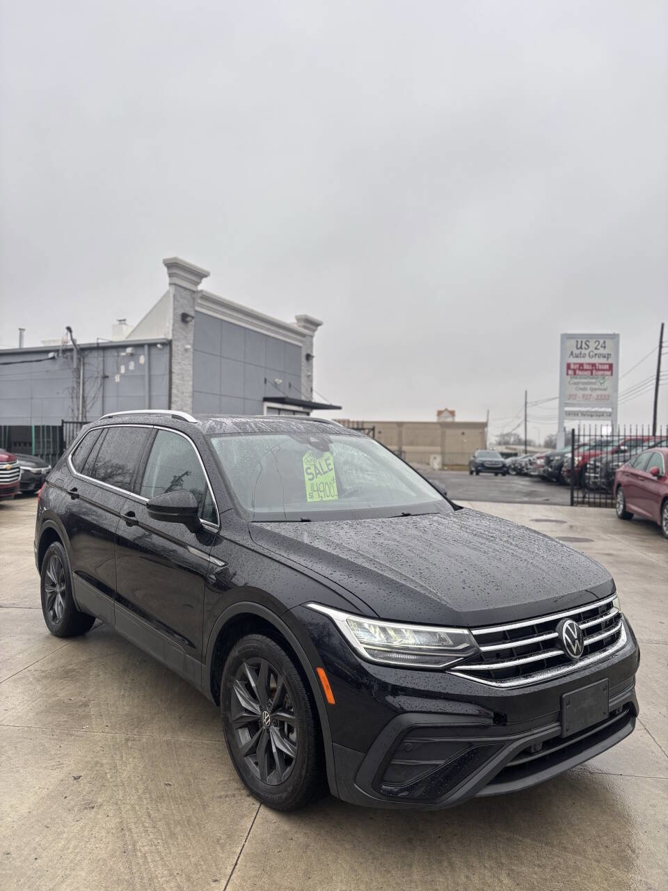 2022 Volkswagen Tiguan 2.0T SE 4Motion's photo