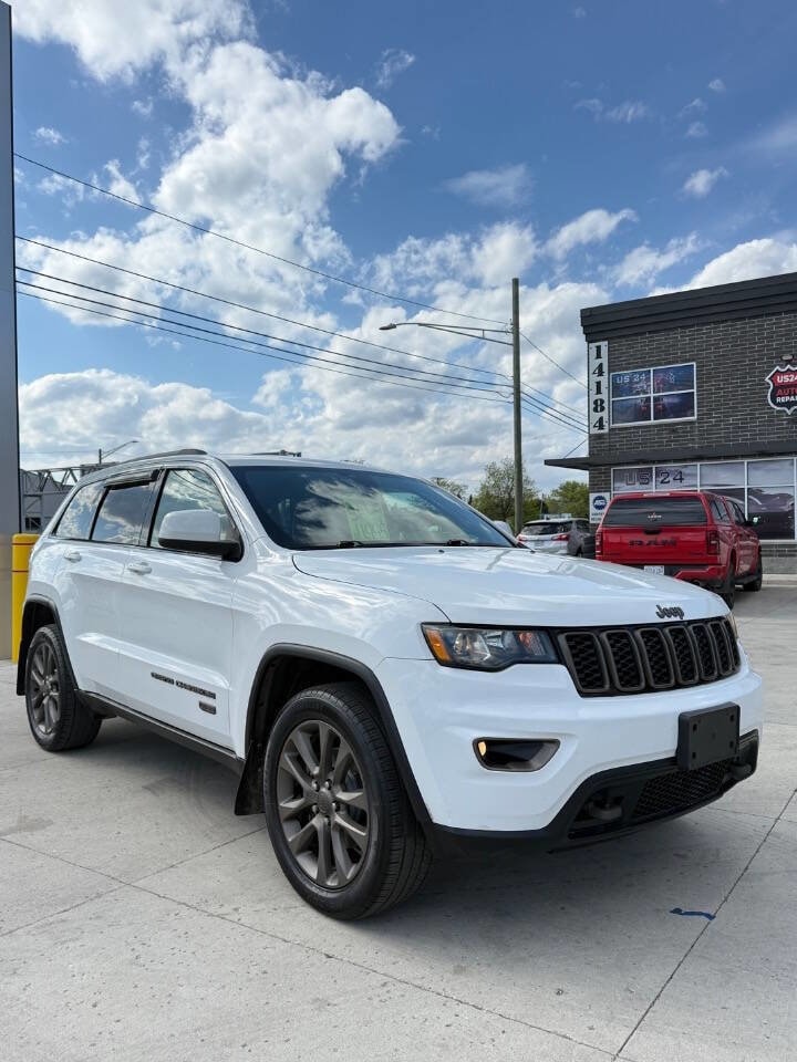 2017 Jeep Grand Cherokee Laredo 75th Anniversary Edition 4WD's photo