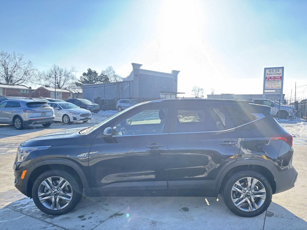 Used 2022 Kia Seltos S S IVT AWD