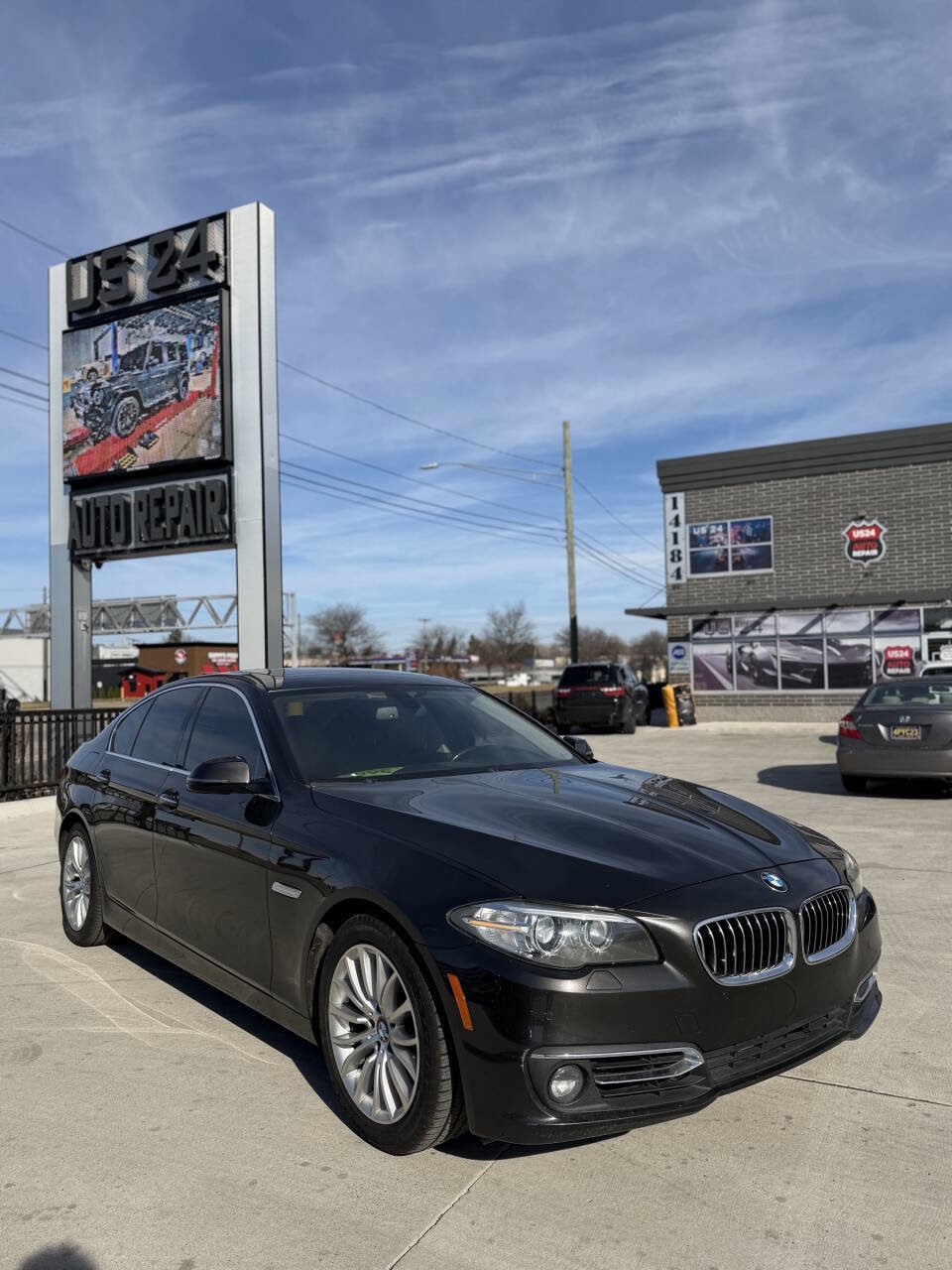 2016 BMW 5 Series 528i