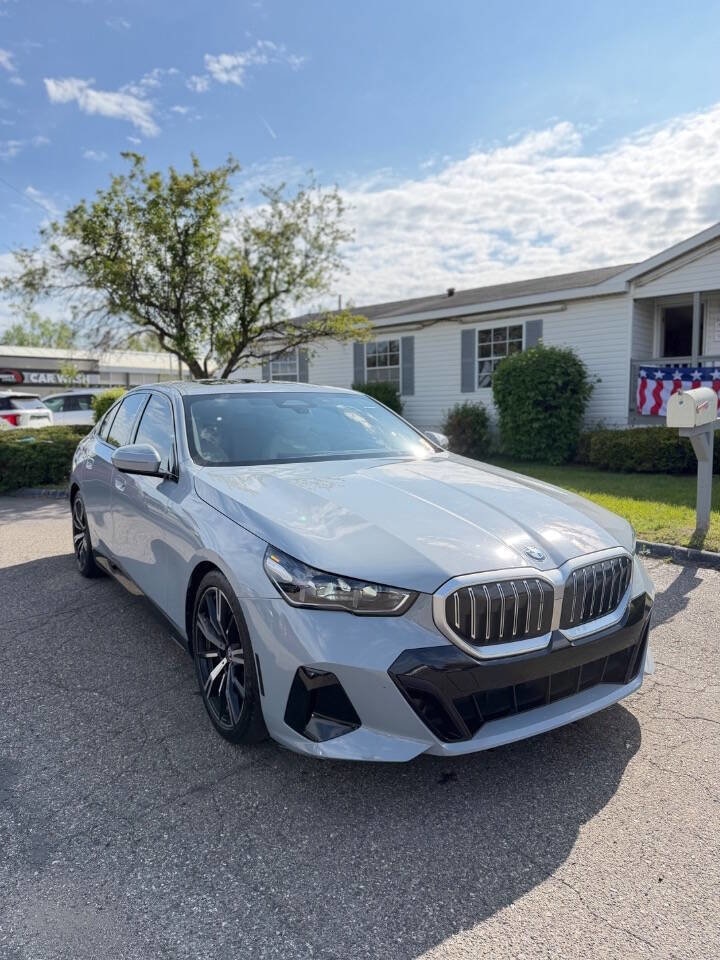 2024 BMW 5 Series 540i xDrive Sedan's photo