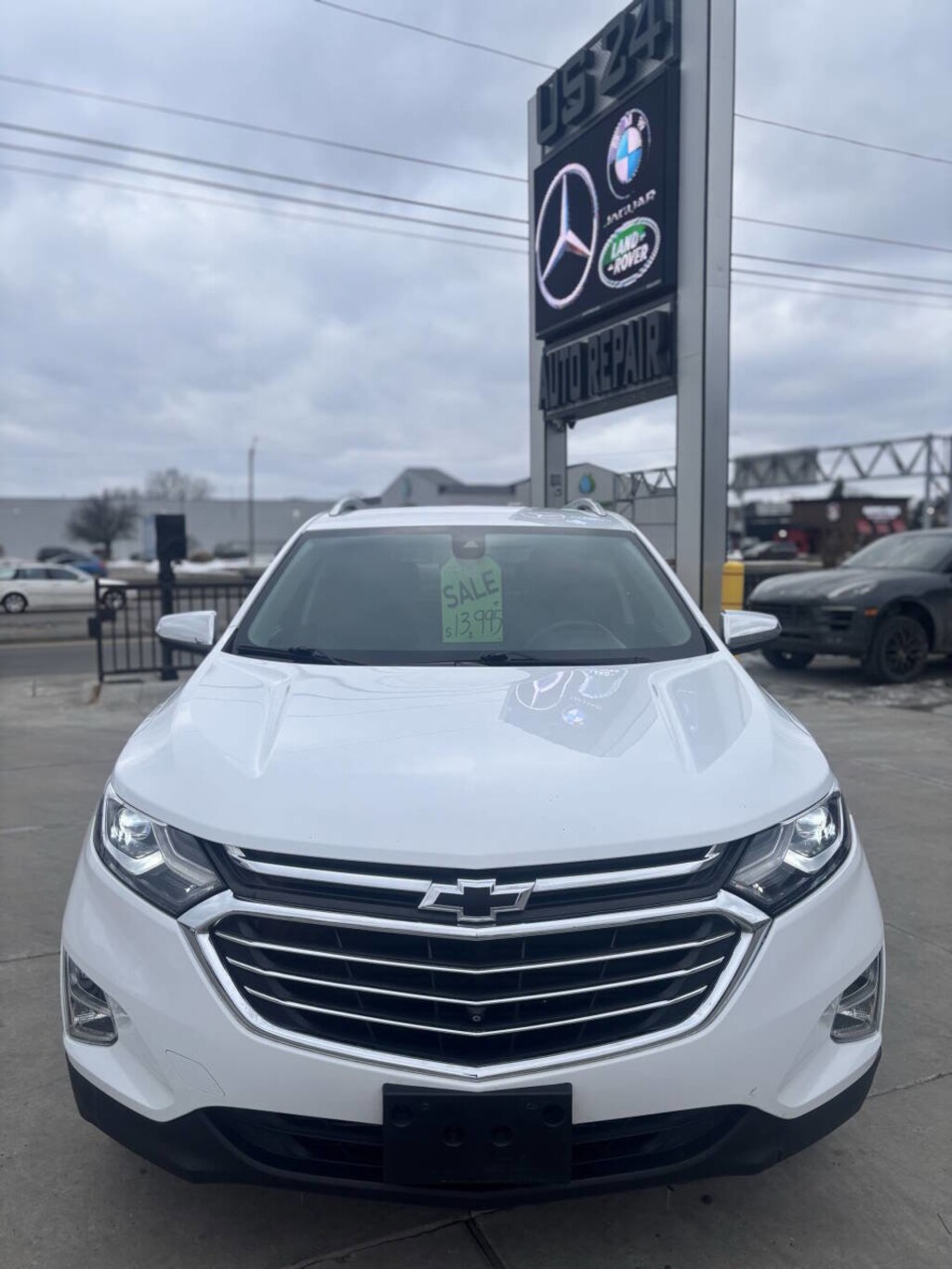 Used 2021 Chevrolet Equinox Premier AWD Premier