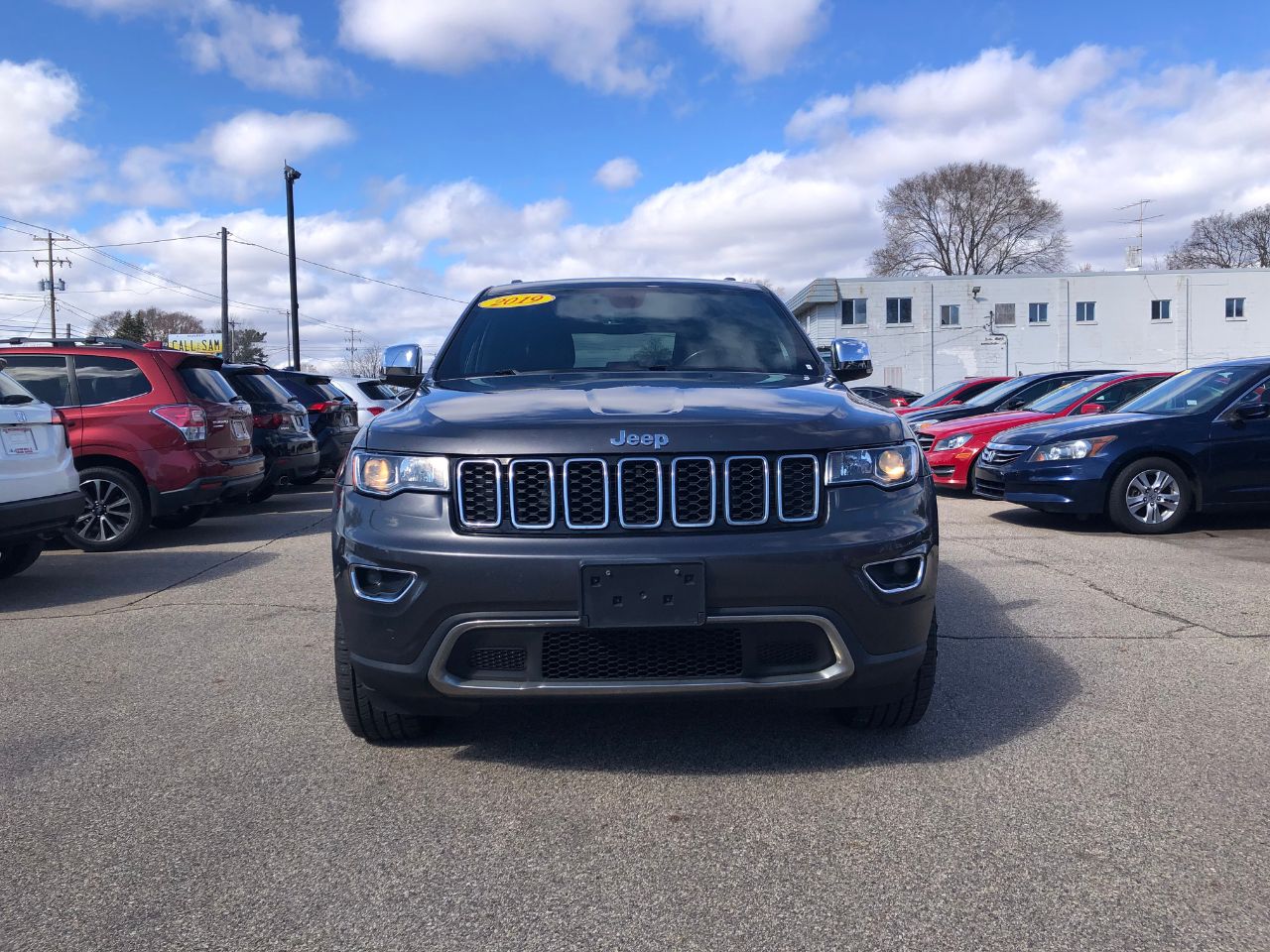 2019 Jeep Grand Cherokee Limited photo 2