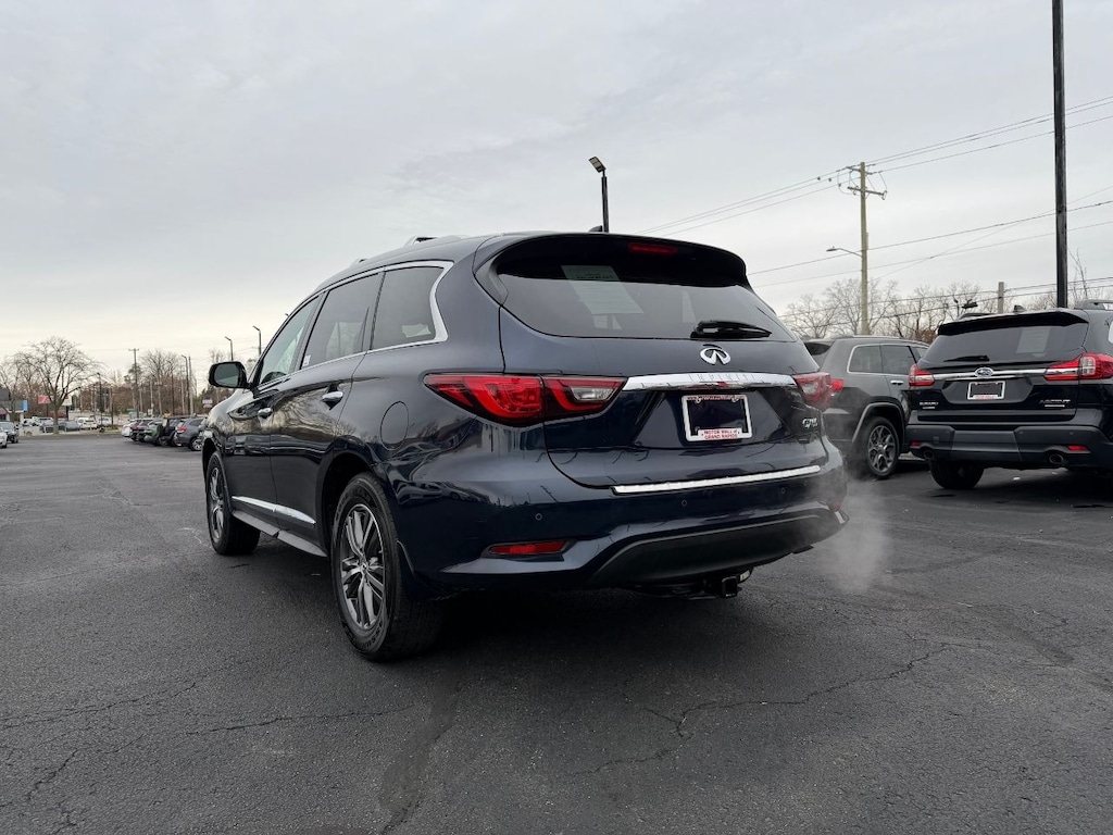 Used 2019 INFINITI QX60 LUXE SUV