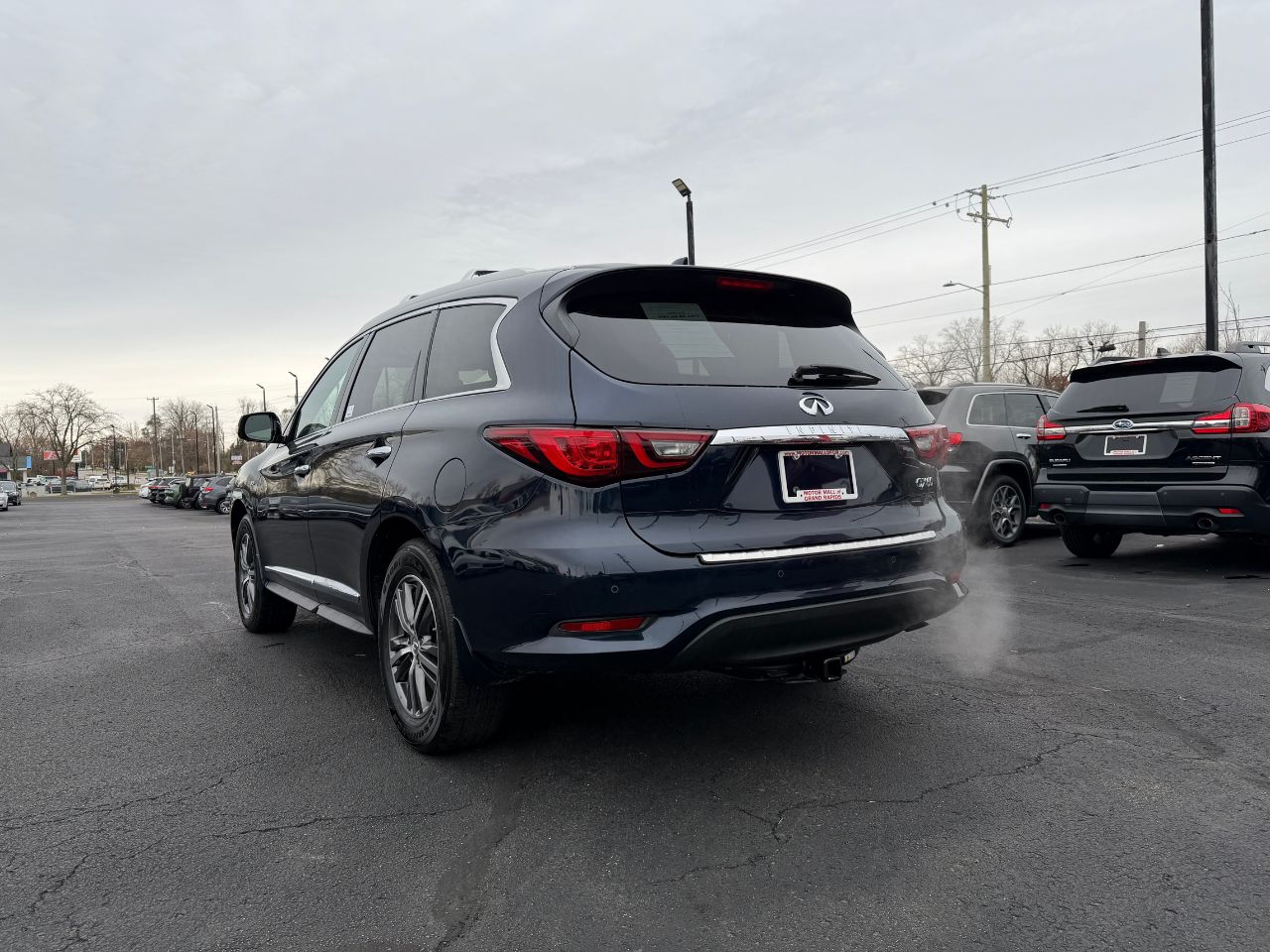 2019 Infiniti QX60 Luxe photo 3
