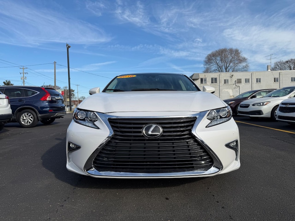 Used 2016 Lexus ES 350 Sedan