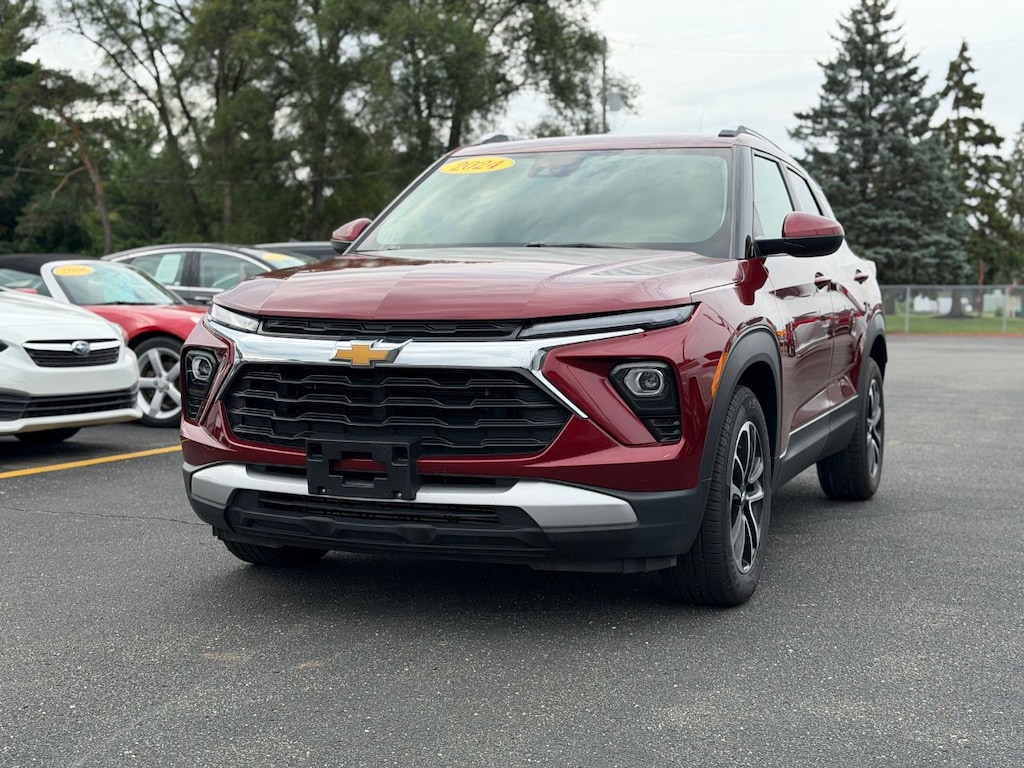 Used 2024 Chevrolet Trailblazer LT SUV