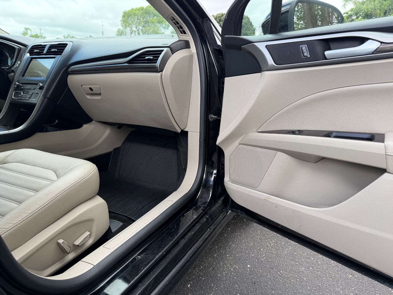 2018 Ford Fusion Energi SE Luxury - Photo 11