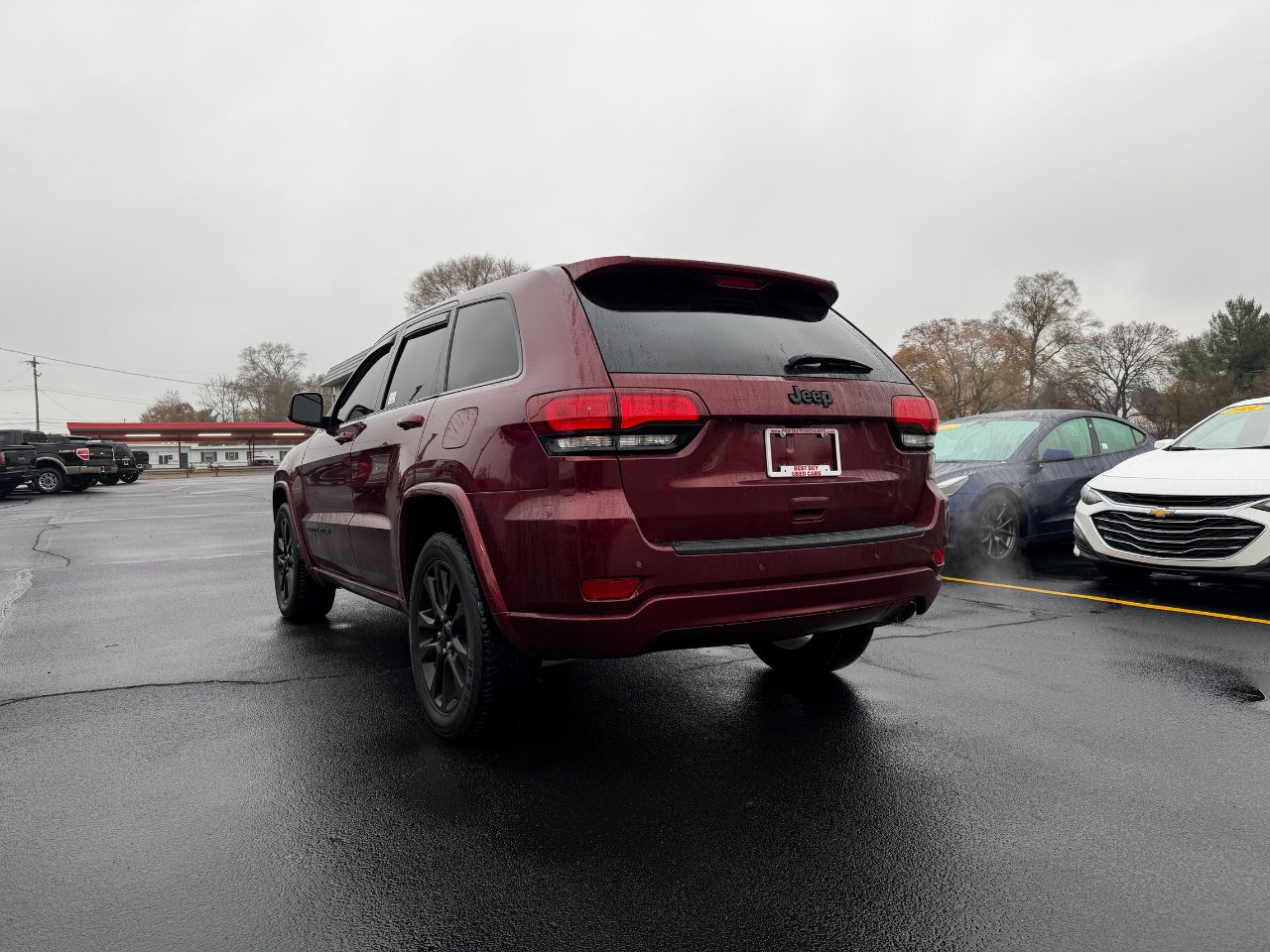 2019 Jeep Grand Cherokee Altitude photo 3
