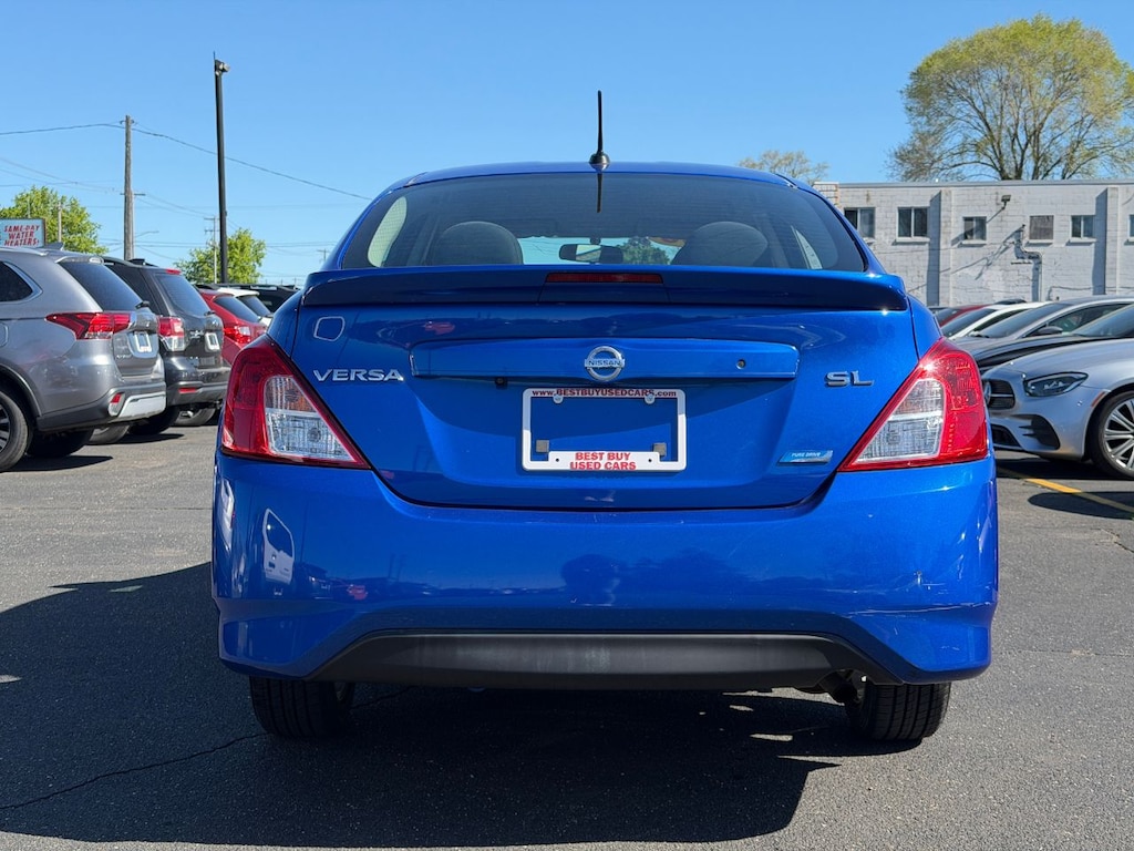 Used 2016 Nissan Versa 1.6 Sedan