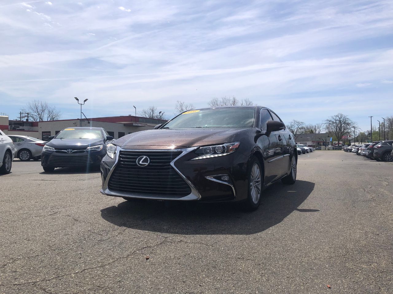2016 Lexus ES 350 photo 3