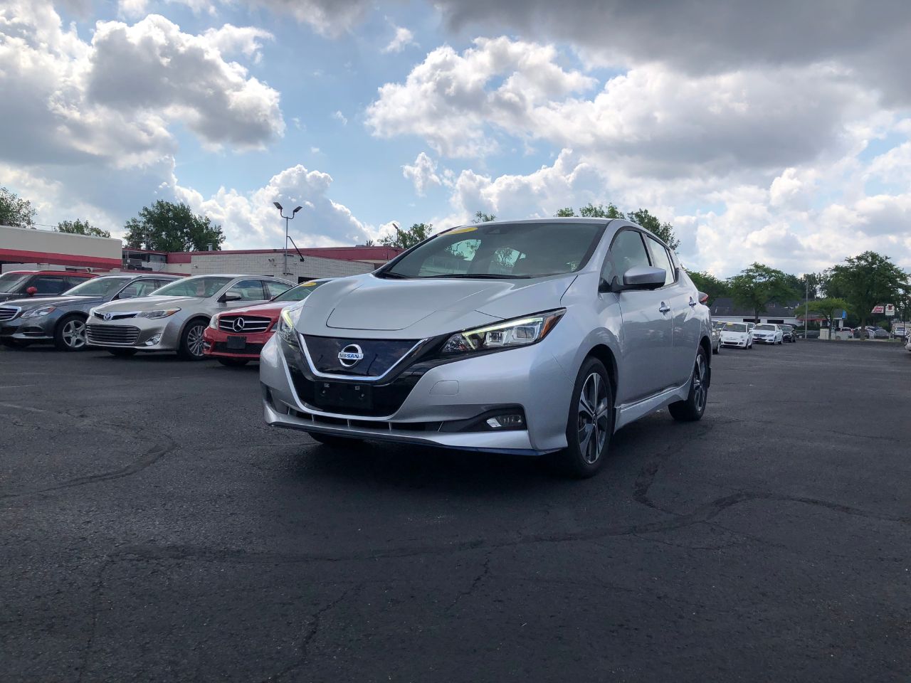 2021 Nissan Leaf SV Plus photo 3