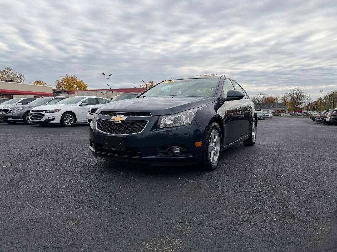 2014 Chevrolet Cruze photo 3