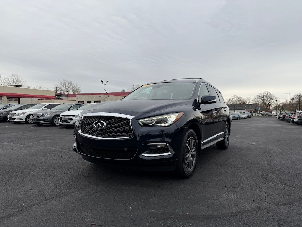 Used 2019 INFINITI QX60 LUXE SUV