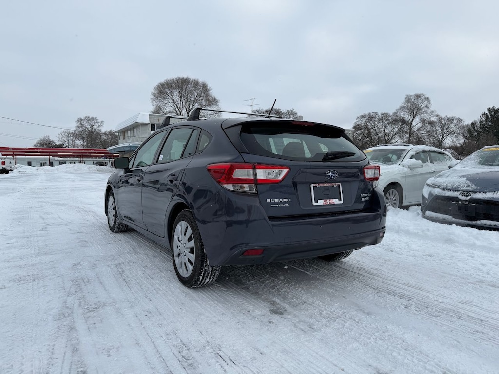 Used 2017 Subaru Impreza 2.0i 5-door