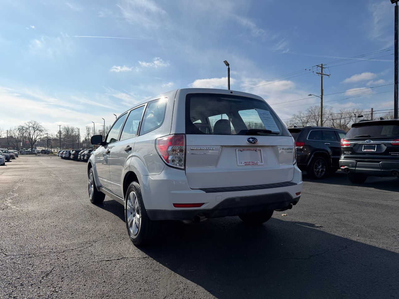 2012 Subaru Forester Base X photo 3