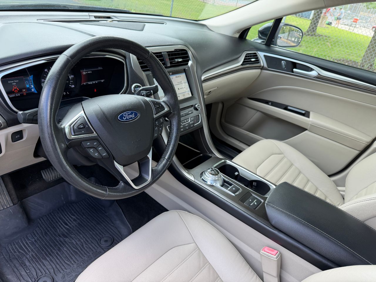 2018 Ford Fusion Energi SE Luxury - Photo 18