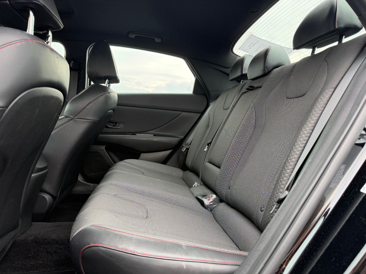 2023 Hyundai Elantra N Line - Photo 32