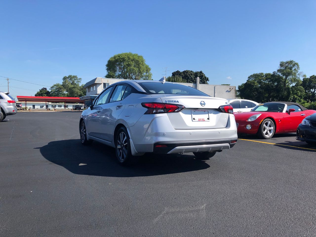 2020 Nissan Versa 1.6 SV photo 3