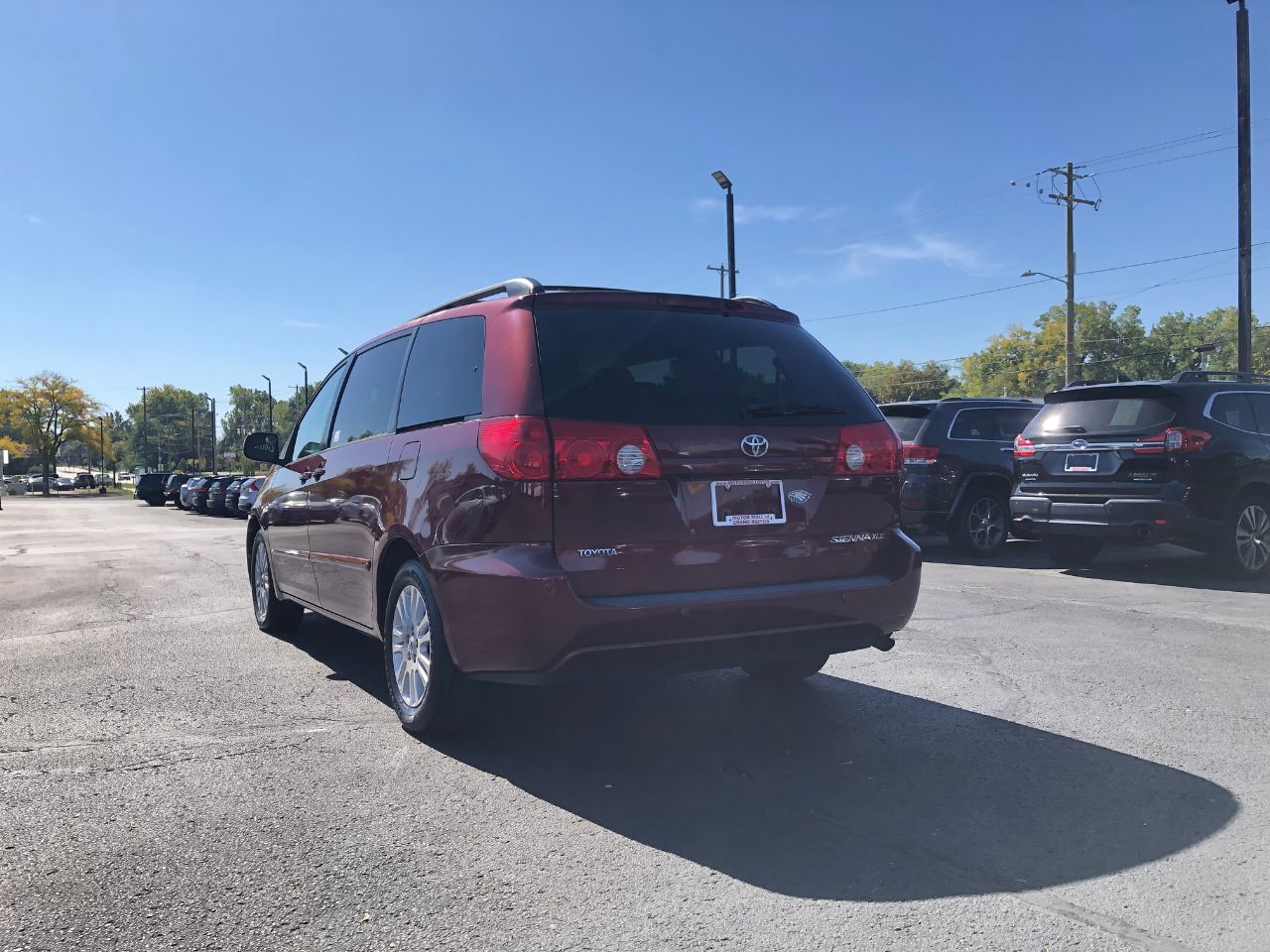 2010 Toyota Sienna Limited photo 3