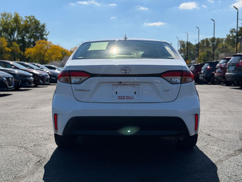 Used 2023 Toyota Corolla LE Sedan