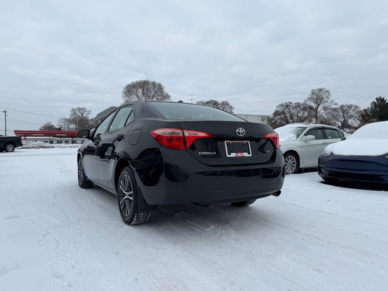 2019 Toyota Corolla LE photo 4