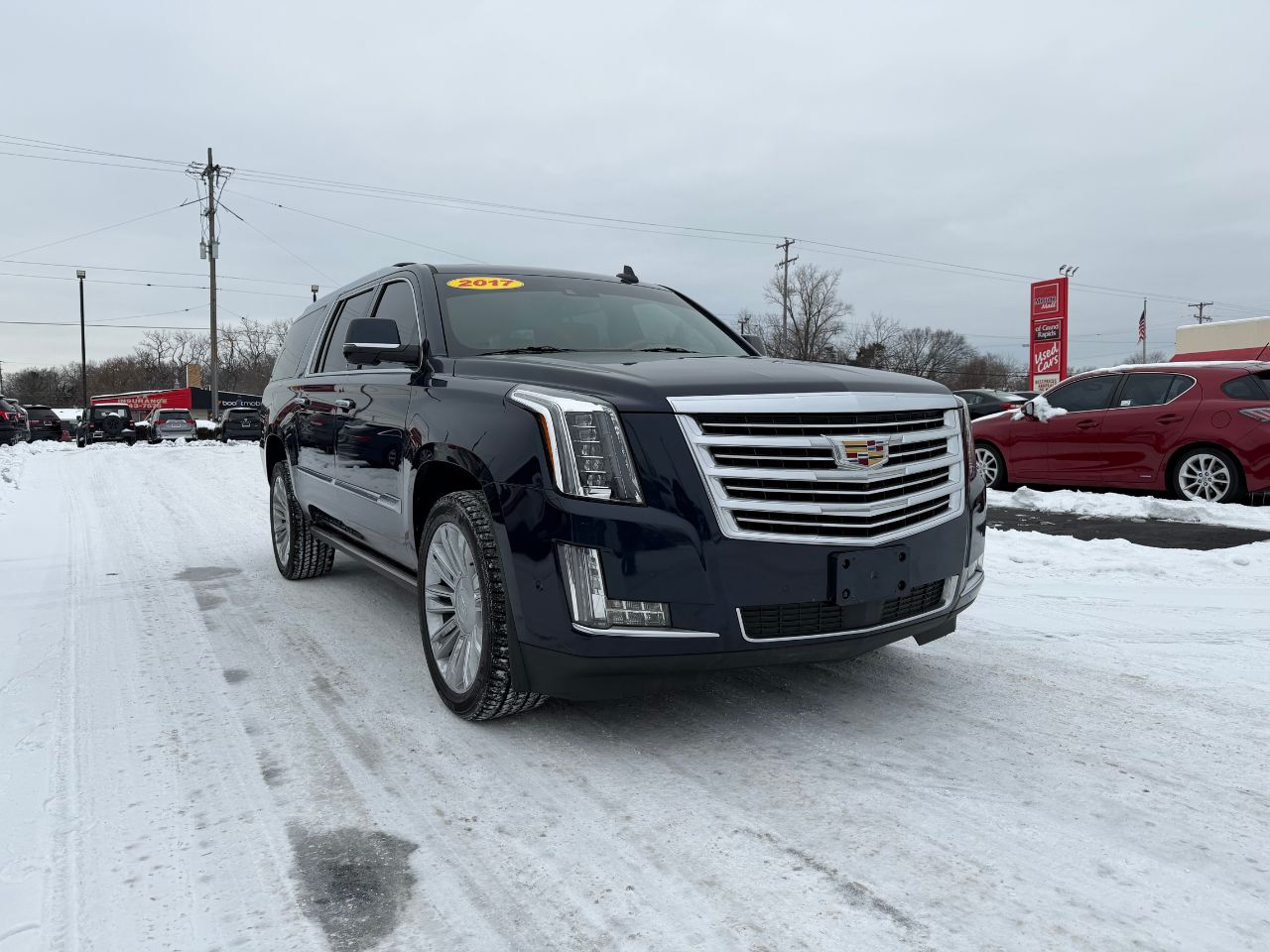 2017 Cadillac Escalade ESV Platinum's photo