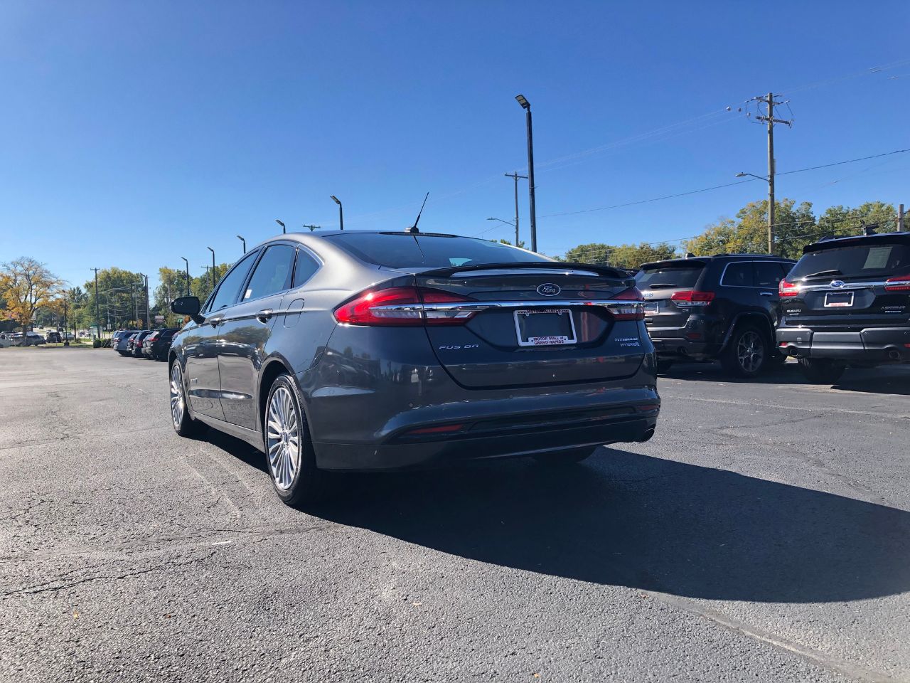 2017 Ford Fusion Titanium Hybrid photo 3