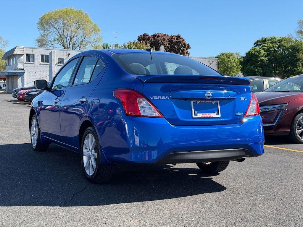 Used 2016 Nissan Versa 1.6 Sedan