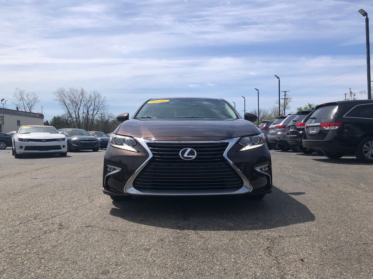 2016 Lexus ES 350 photo 2