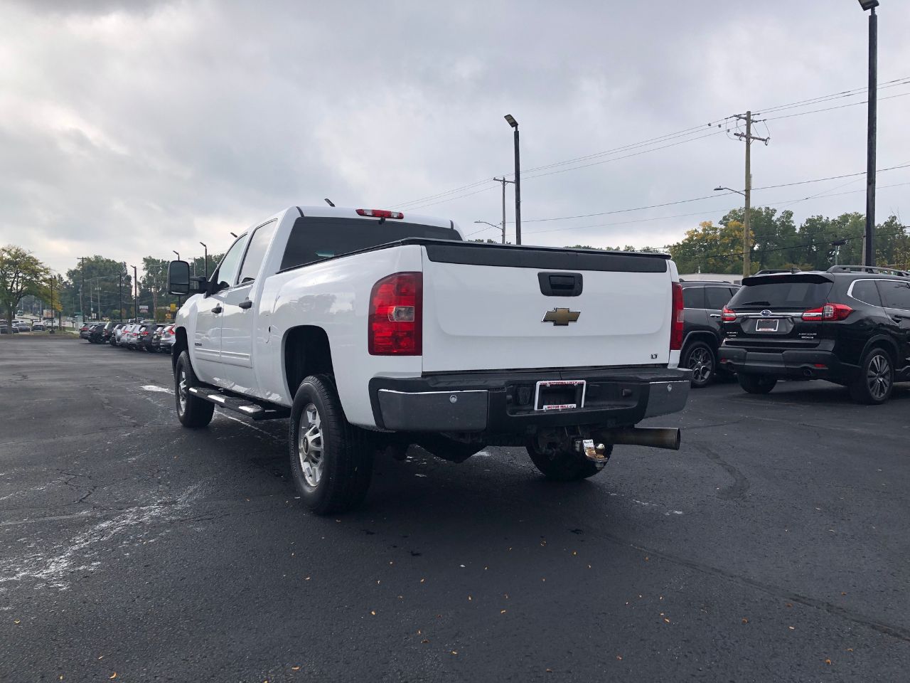 2011 Chevrolet Silverado 2500HD LT photo 3