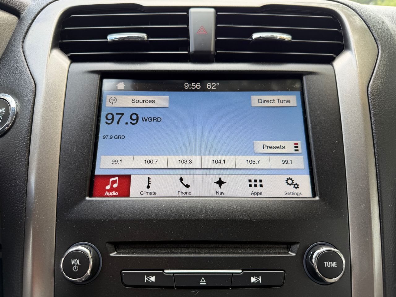 2018 Ford Fusion Energi SE Luxury - Photo 27