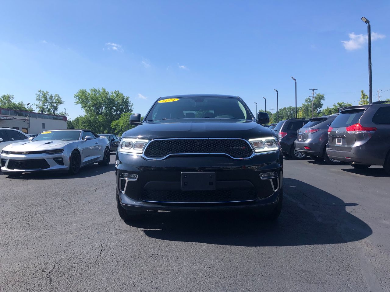2021 Dodge Durango SXT photo 2