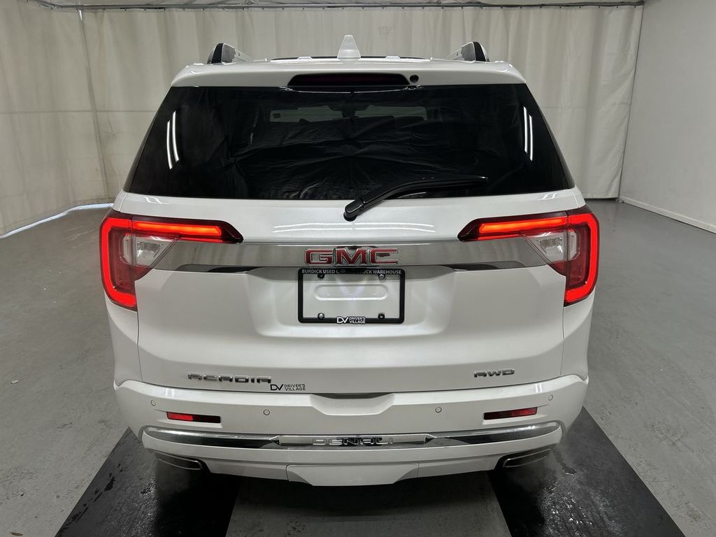 2021 GMC Acadia Denali - Photo 23