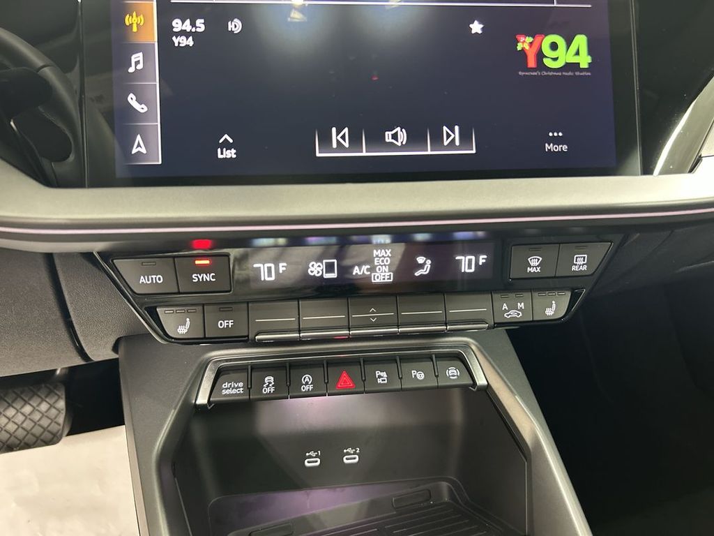 2025 Audi A3 Premium - Photo 17