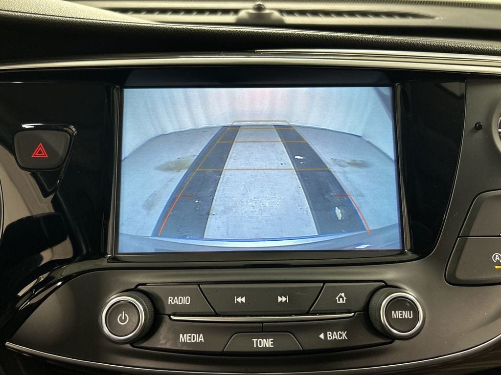 2020 Buick Envision Essence - Photo 15
