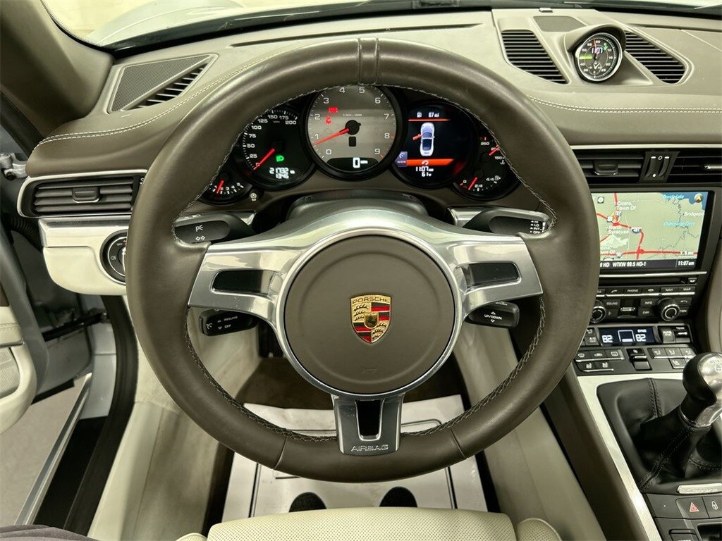 2014 Porsche 911 S Cabriolet photo 4