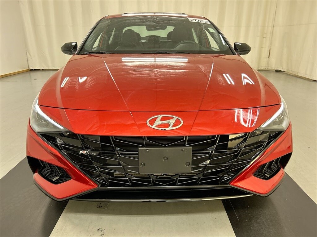 2022 Hyundai Elantra N Line photo 3