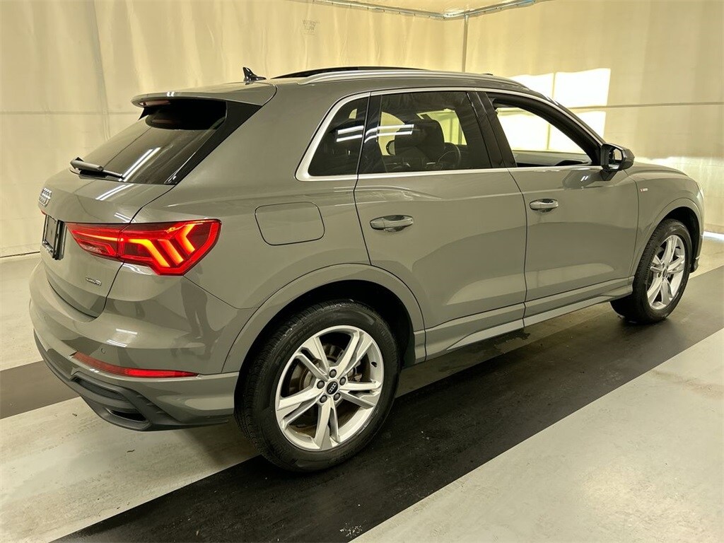 2024 Audi Q3 Premium S line photo 2
