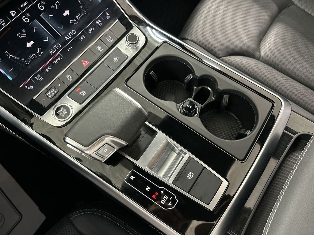 2025 Audi Q7 Premium Plus - Photo 16