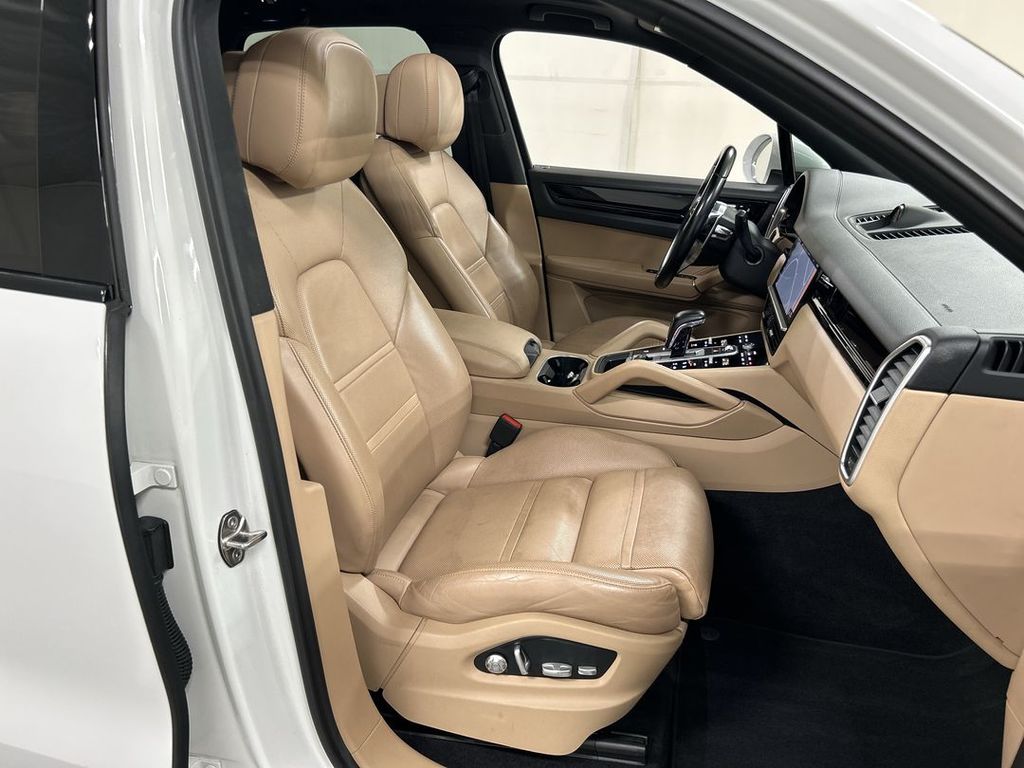 2019 Porsche Cayenne Base - Photo 24